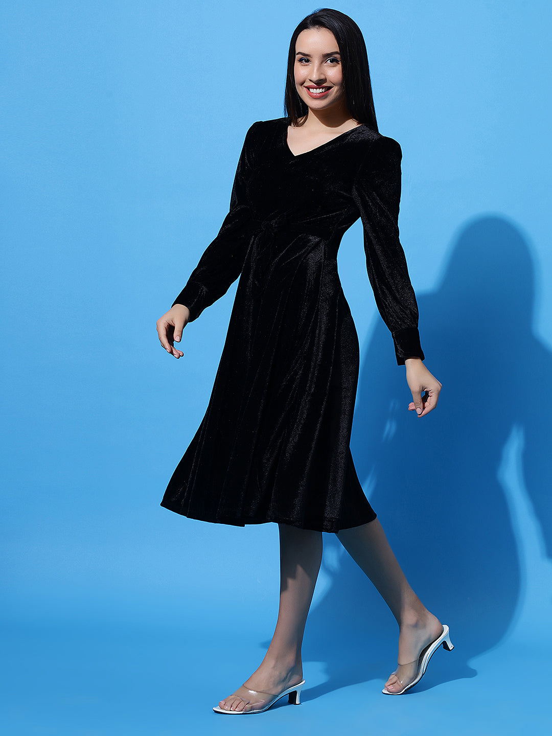 Black Long Sleeve Velvet Party Dress